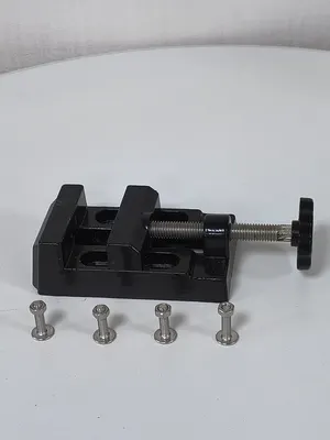 V1 Mini Bench Vise in side view showing the screw and handle